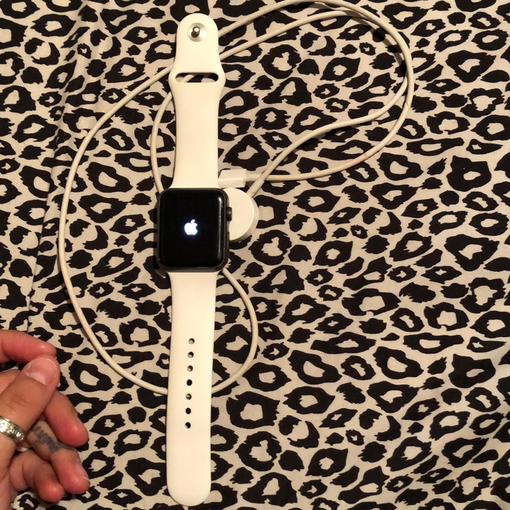 *** SOLD*****Apple Watch series 1